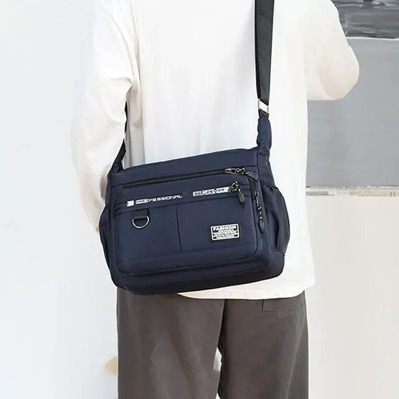 Carry coutures shoulder bags